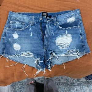 BDG Jean shorts size 28